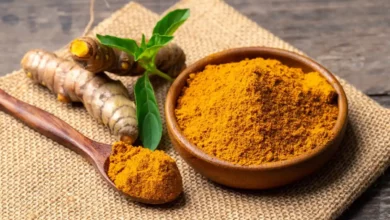 بررسی جامع خواص زردچوبه برای لاغری و کاهش وزن: آیا واقعاً مؤثر است؟