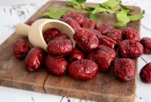 خواص سنجد برای جنین: آیا این میوه باستانی برای سلامت مادر و کودک مفید است؟