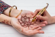 آیا استفاده از حنا برای صورت مفید است؟ بررسی جامع فواید، خطرات و جایگزین‌های ایمن