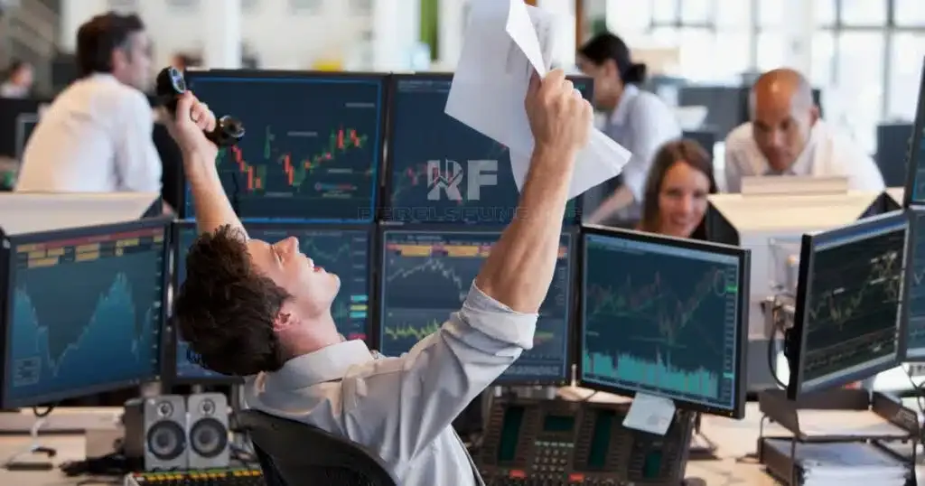 یادگیری مستمر و استفاده از منابع معتبر