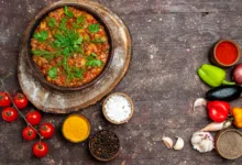 طرز تهیه میرزا قاسمی خوشمزه و راحت(غذای اصیل گیلانی)