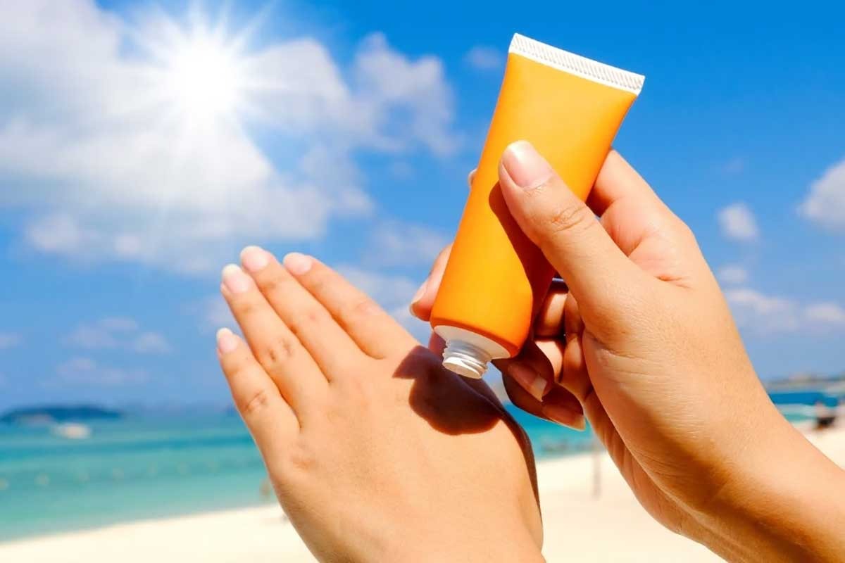 برای خرید انواع کرم ضد آفتاب به چه نکاتی باید توجه کنیم؟