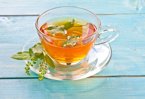 خواص دمنوش ریحان با عسل (6 خاصیت شگفت انگیز)
