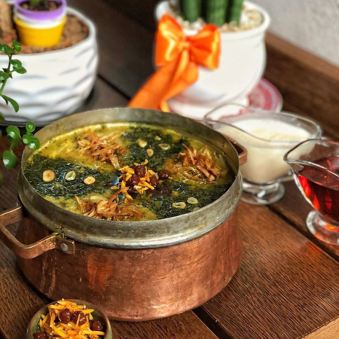 چگونه تندی آش رشته را از بین ببریم؟ ( 2 نکته ساده)