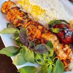 مرغ کبابی را در چه موادی بخوابانیم؟ (2 نکته ساده)
